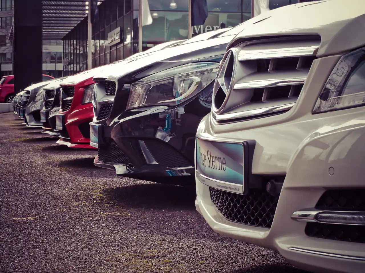 How to Choose the Right Rental Vehicle for Your Trip